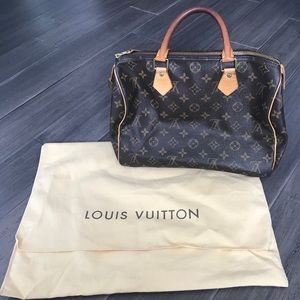 Louis Vuitton Speedy 30
